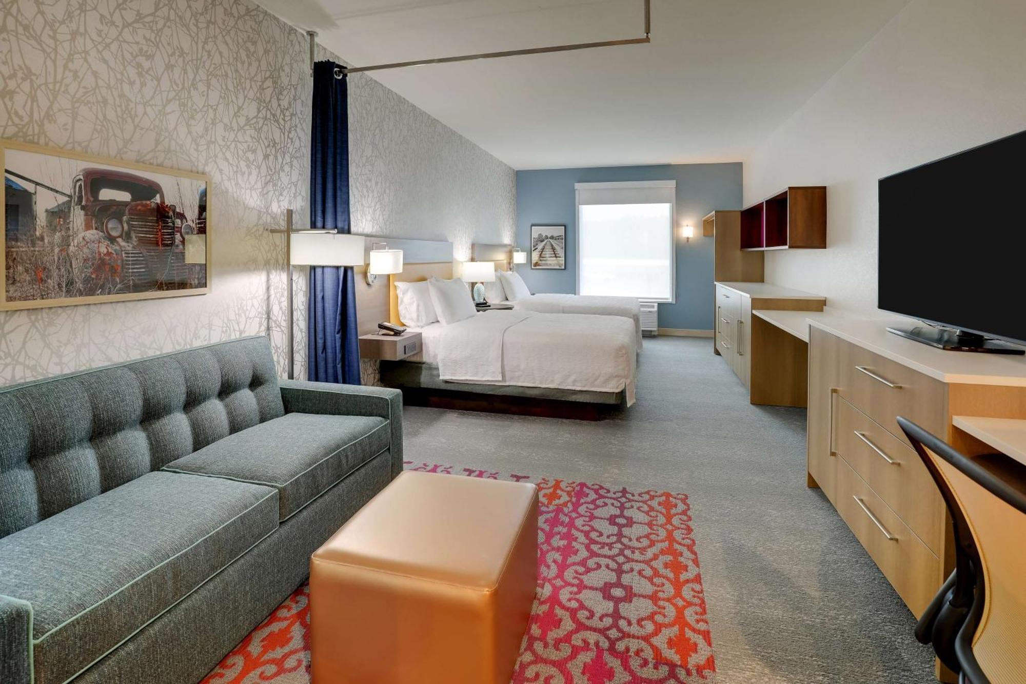 Hotel Home2 By Hilton